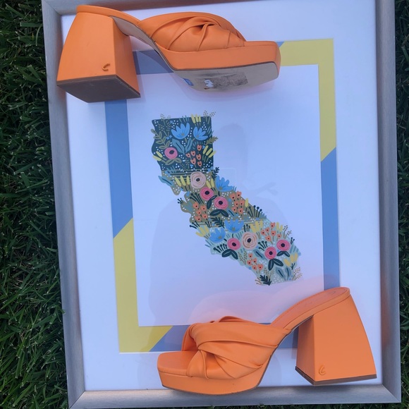 Neon orange Sam Edelman Platform Heels - Picture 3 of 8